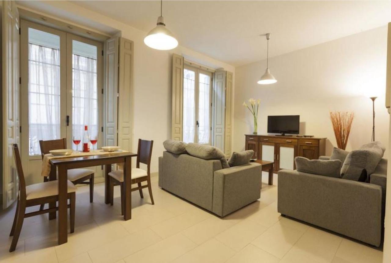 Apartamentos Gibralfaro Centro Málaga Kültér fotó